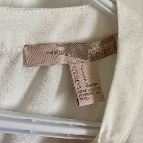 Forever 21 Chiffon Top - Picture 4 of 7